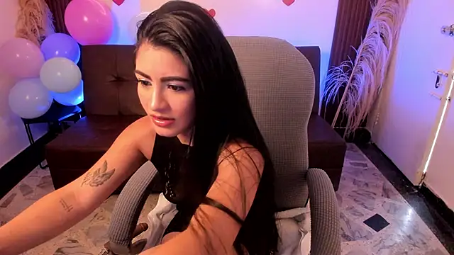 lunaalynch online show from 04/09/26, 08:04