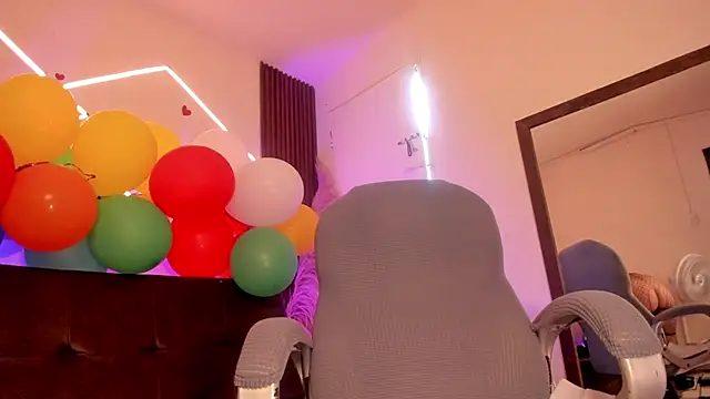 lunaalynch online show from 03/28/26, 08:32