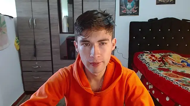 samael1107 online show from 10/24/25, 06:51