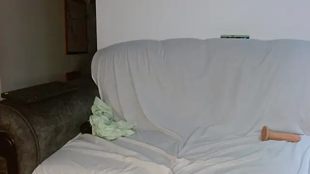 Vanessa Aniston online show from 11/07/25, 06:51