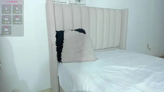 Kala Alia online show from 09/15/25, 01:50