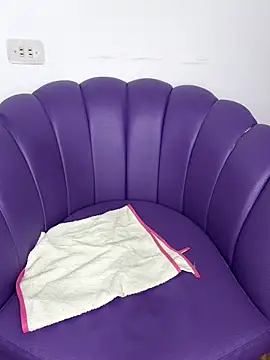 Kala Alia online show from 12/15/25, 08:03