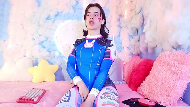 Angel shiny online show from 12/01/25, 03:18