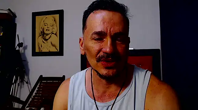 Snapshot of theroomboy chatting on 12/10/24, 12:28 theroomboy online show from 12/10/24, 12:28