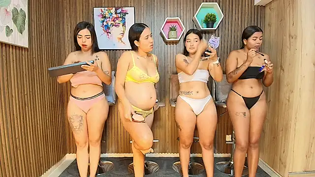 Snapshot of Baby3hot chatting on 03/02/26, 11:17 Baby3hot online show from 03/02/26, 11:17