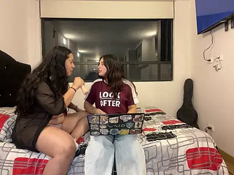 Snapshot of Scarlett_Jazmin chatting on 02/12/25, 08:27 Scarlett Jazmin online show from 02/12/25, 08:27