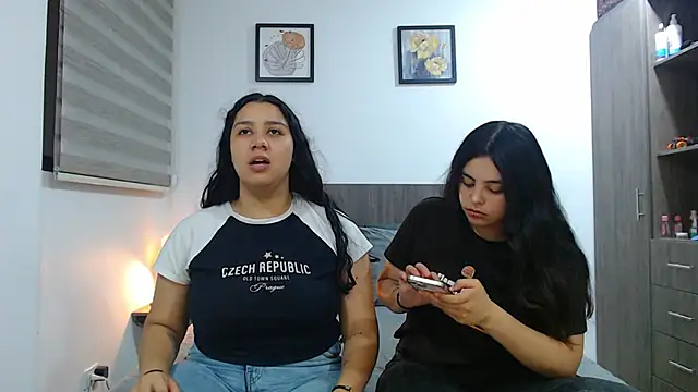 Scarlett Jazmin online show from 04/11/26, 02:30