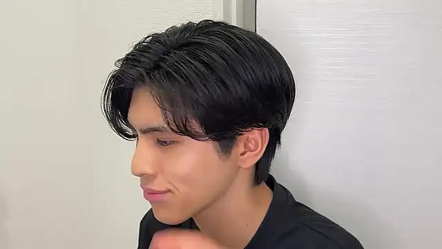 Lio kun online show from 10/22/25, 08:03