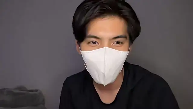 Lio kun online show from 10/08/25, 01:12