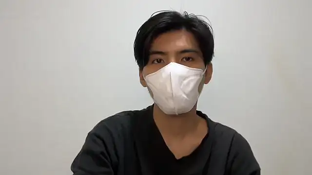 Lio kun online show from 10/13/25, 01:02