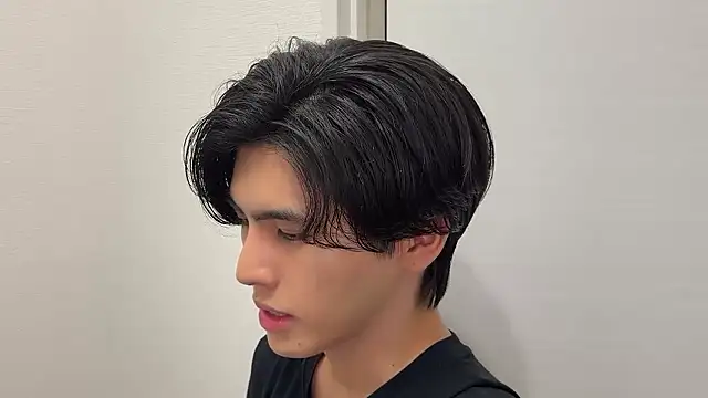 Lio kun online show from 11/18/25, 08:17