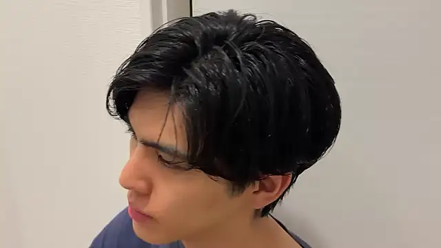 Lio kun online show from 10/18/25, 01:13