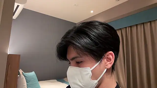 Lio kun online show from 05/11/26, 01:12