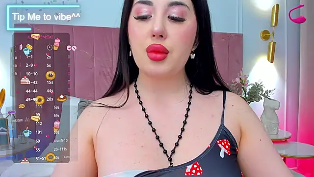 Mayzzie online show from 09/14/25, 07:25