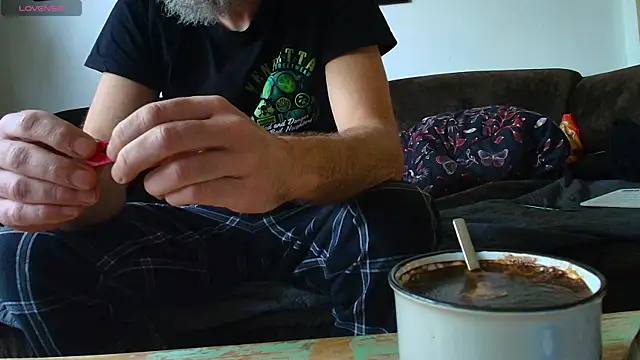 Kingsscepter online show from 12/20/25, 11:02