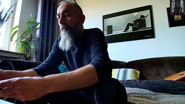 Kingsscepter online show from 03/15/25, 12:34