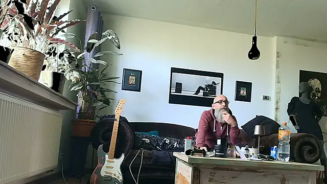 Kingsscepter online show from 04/11/26, 09:46