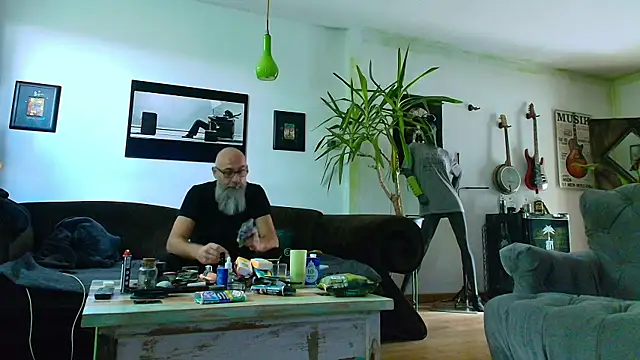 Kingsscepter online show from 09/27/25, 09:26