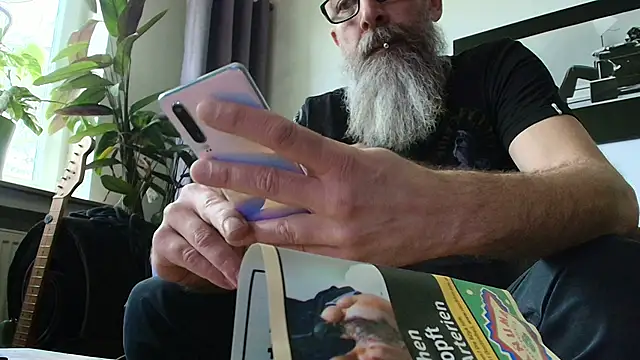 Kingsscepter online show from 04/13/26, 04:11