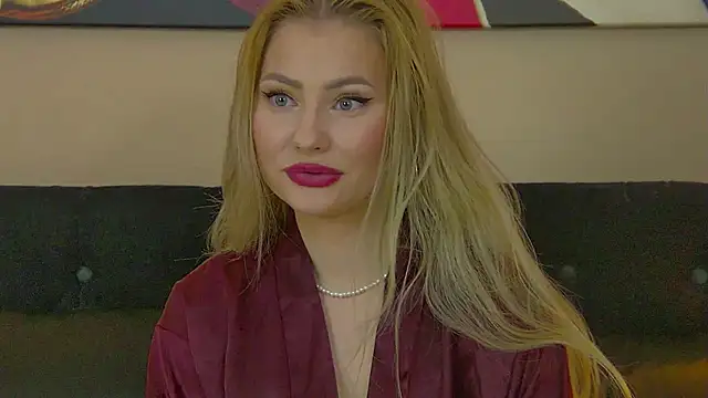 MisshaNight online show from 05/25/26, 04:12
