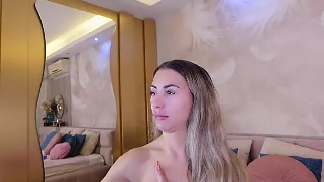 JullyBlair online show from 10/23/25, 04:33