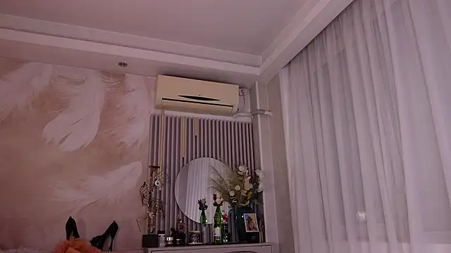 JullyBlair online show from 03/06/26, 05:46