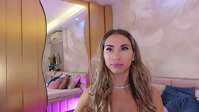 JullyBlair online show from 10/11/25, 04:35