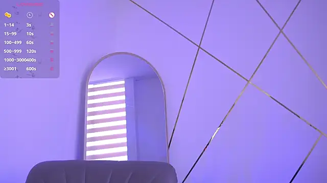 Snapshot of b3llaspringg chatting on 10/17/25, 10:00 b3llaspringg online show from 10/17/25, 10:00