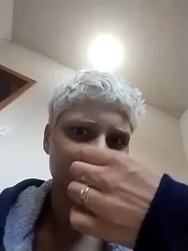 Luci foxx online show from 02/02/26, 07:35