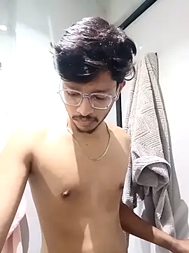 skinnyyyyyyyyy online show from 04/02/26, 03:13