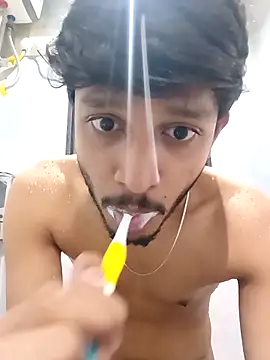 skinnyyyyyyyyy online show from 03/25/26, 03:17