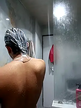 skinnyyyyyyyyy online show from 04/12/26, 03:21