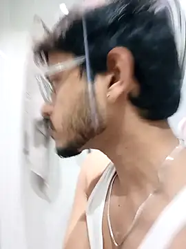 skinnyyyyyyyyy online show from 03/24/26, 02:44