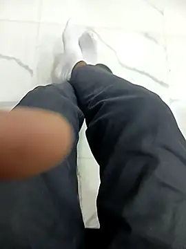 skinnyyyyyyyyy online show from 02/15/26, 03:00