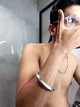 skinnyyyyyyyyy online show from 12/15/25, 04:51