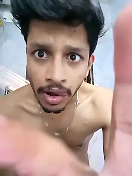 skinnyyyyyyyyy online show from 11/10/25, 04:17