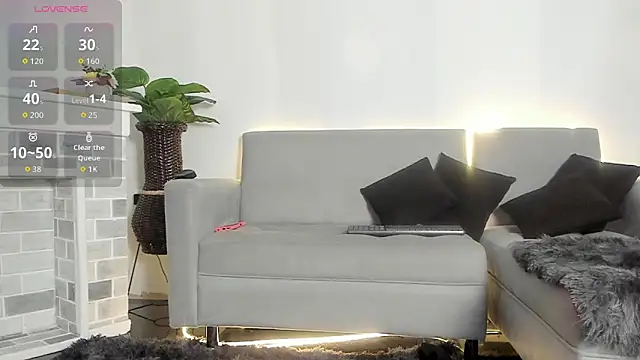 Selenecollins online show from 10/08/25, 12:28