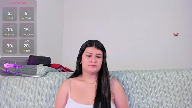 Elalove  online show from 04/01/26, 07:31