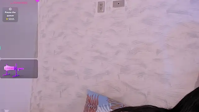 Elalove  online show from 11/01/25, 07:13