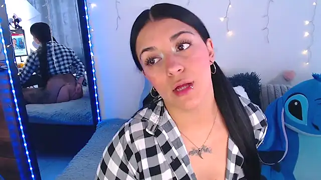 Samanta james19 online show from 04/26/26, 05:54