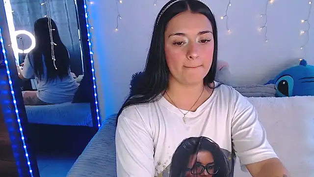 Samanta james19 online show from 04/18/26, 06:10