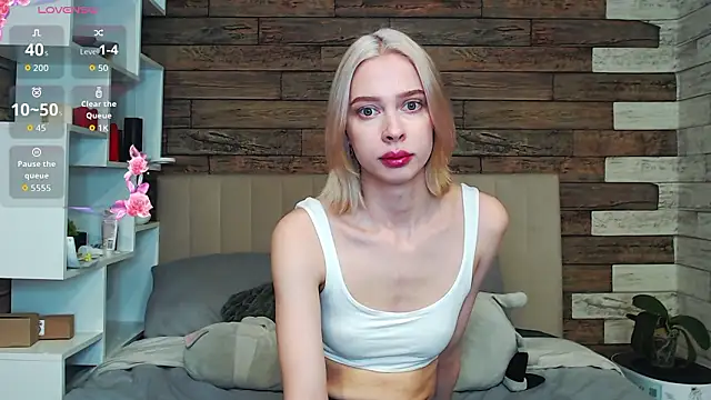 White Lioness online show from 03/22/26, 02:29