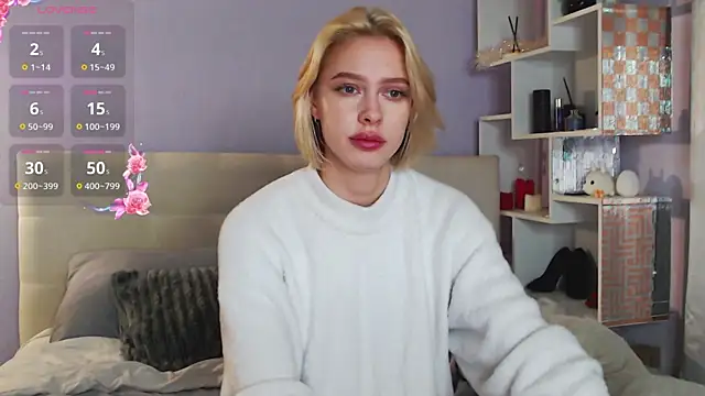 White Lioness online show from 12/13/25, 08:26