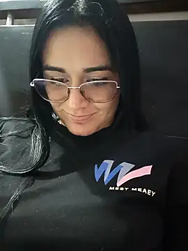 Hanna Kinsley online show from 03/11/25, 03:14