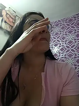 Hanna Kinsley online show from 02/06/25, 03:37