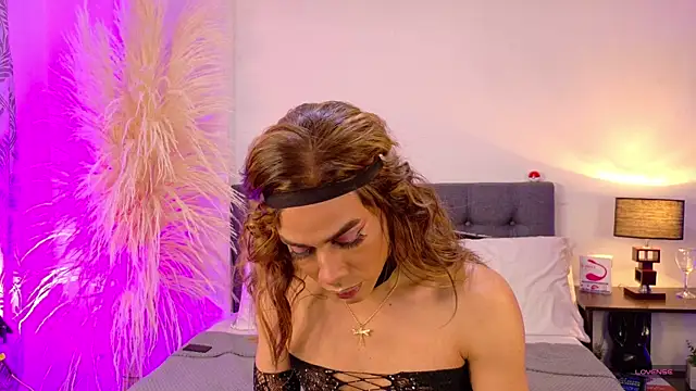 Rouse Hilton online show from 11/16/25, 02:49