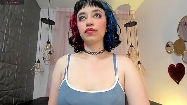 Snapshot of MAGIC_SOFI chatting on 03/16/25, 08:43 MAGIC SOFI online show from 03/16/25, 08:43