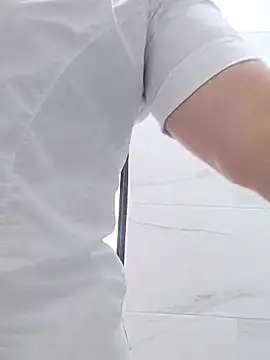  Prinscarlet  online show from 10/28/25, 07:02