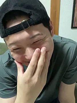 tuki fu online show from 03/16/25, 12:44