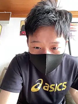 tuki fu online show from 03/12/25, 03:02